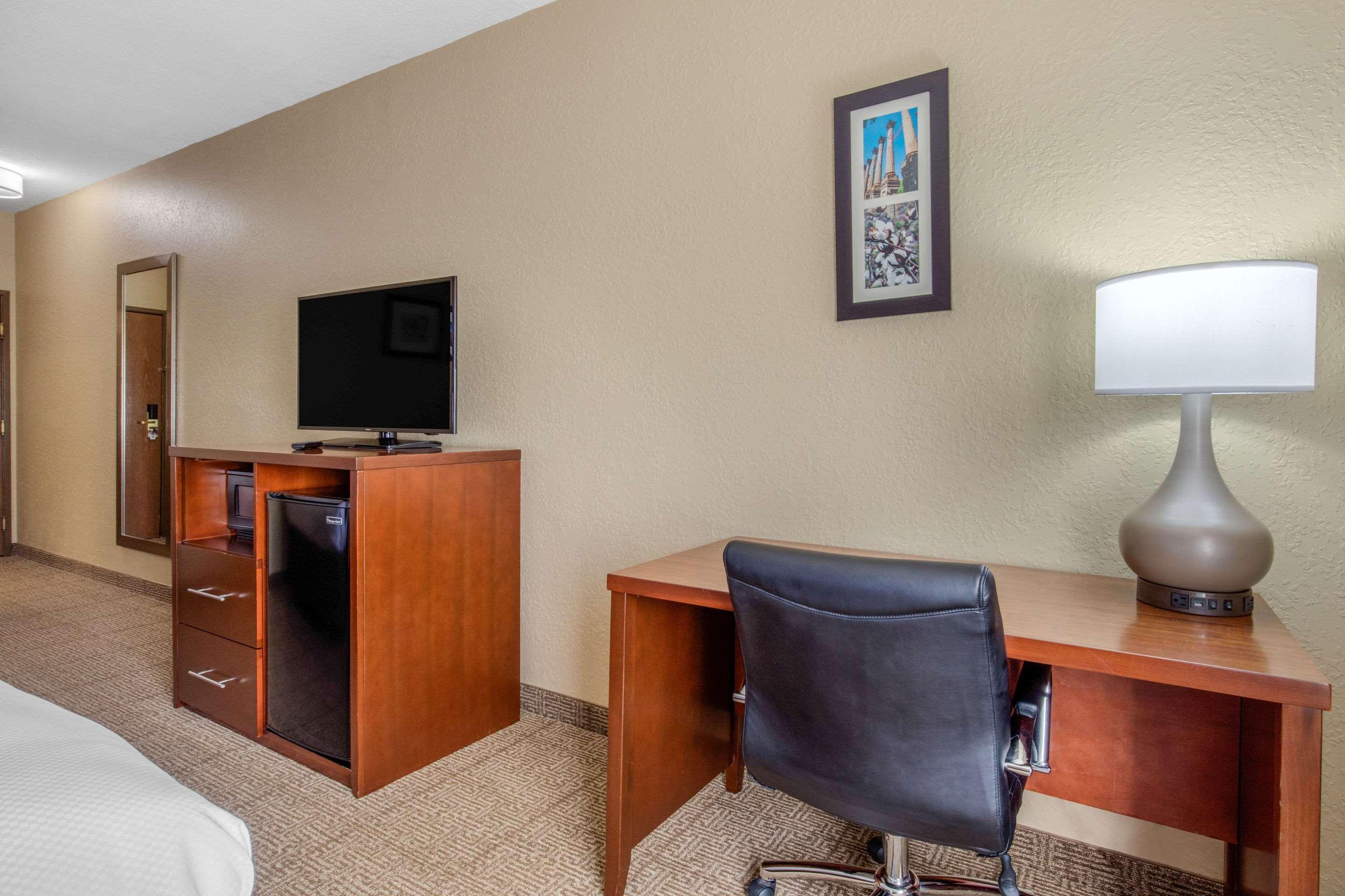 Comfort Inn & Suites McComb Luaran gambar