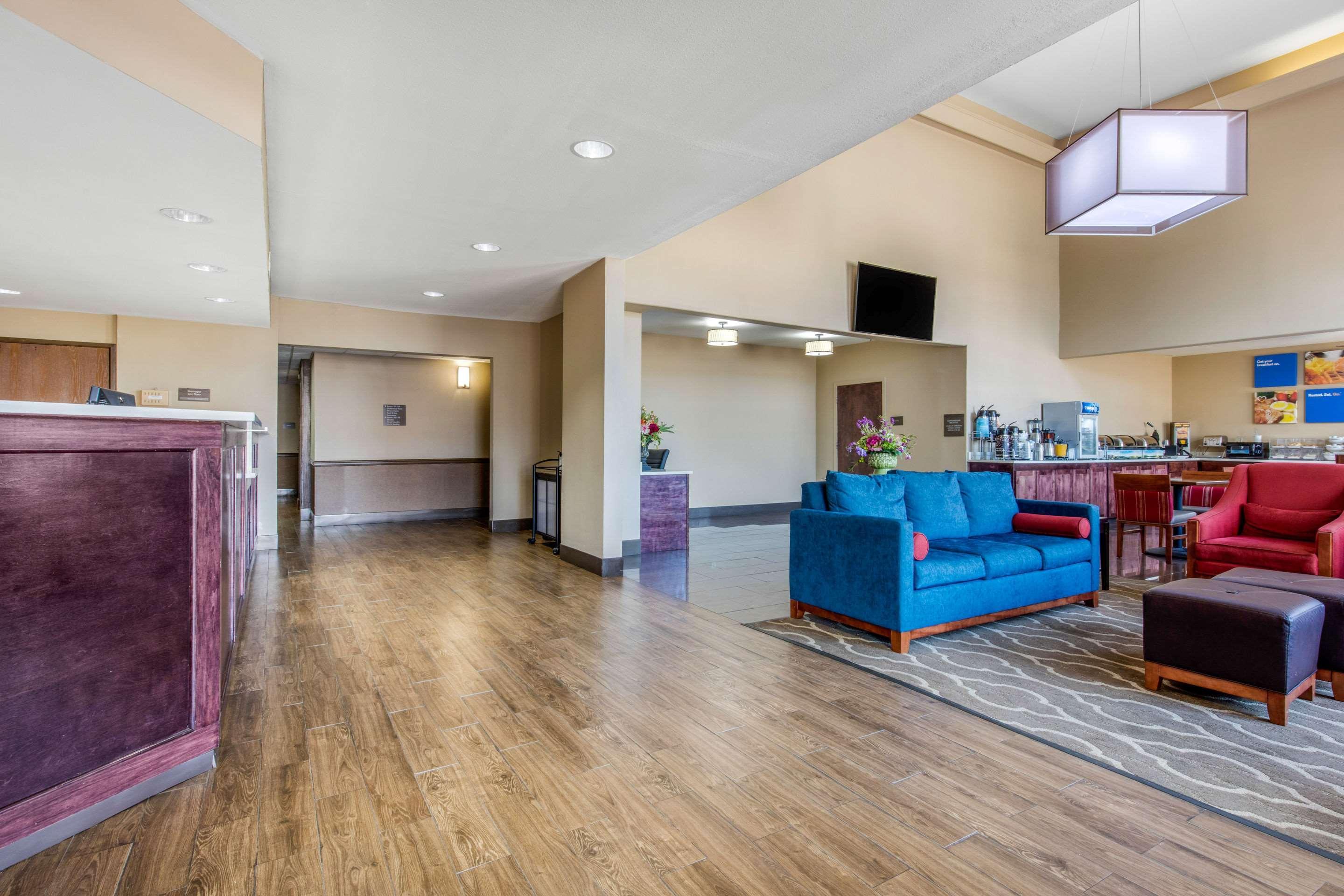 Comfort Inn & Suites McComb Luaran gambar