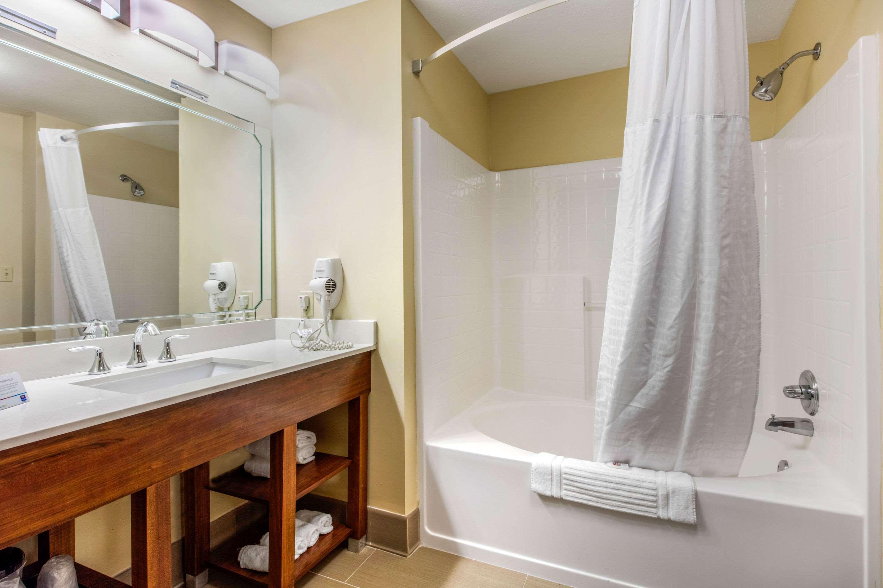 Comfort Inn & Suites McComb Luaran gambar